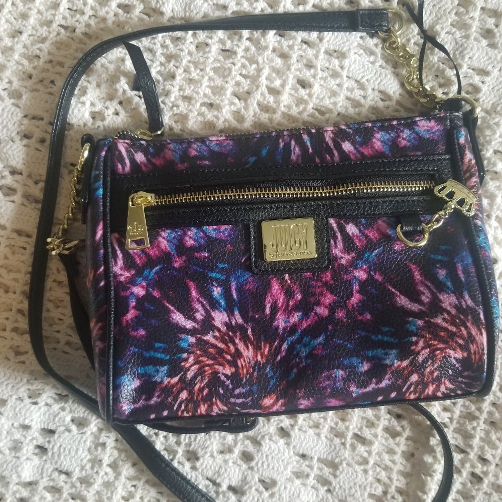 Juicy Couture Crowd Pleaser Crossbody Bag